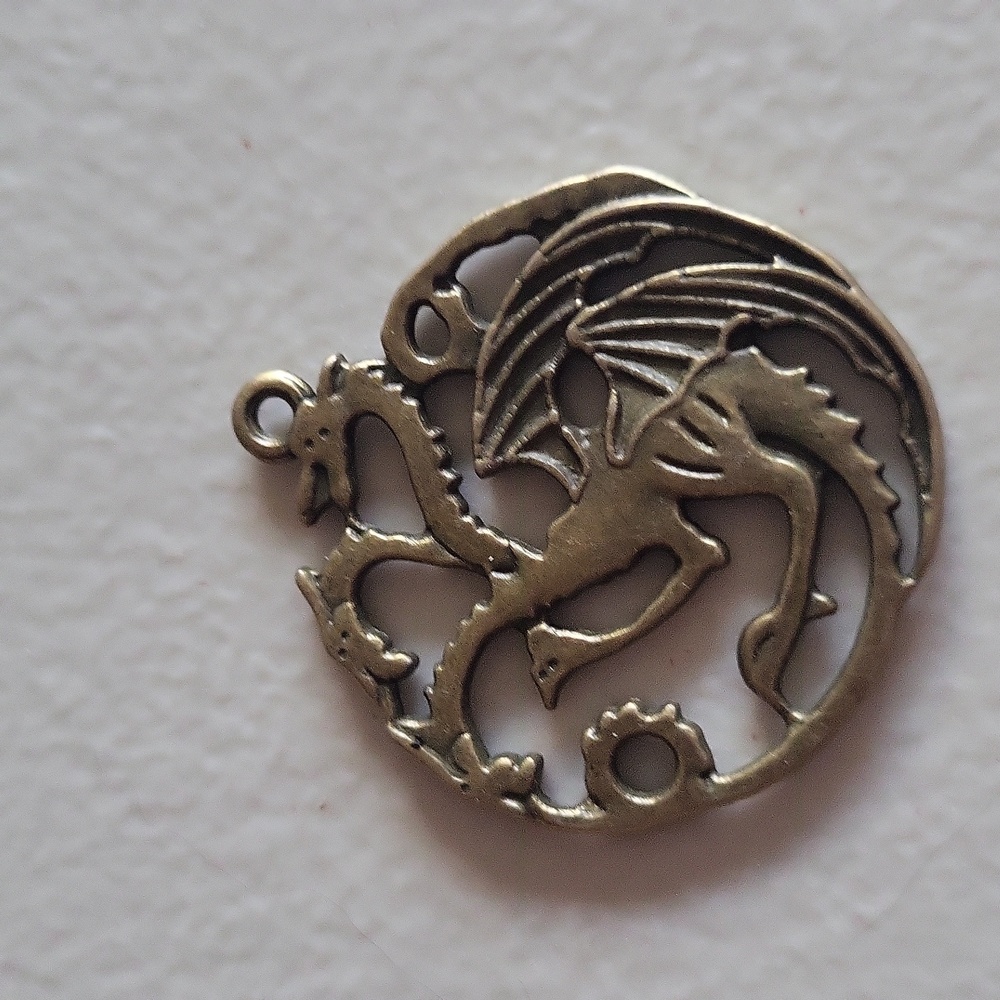 5 FOR $25 House of the Dragon 3 Headed Dragon Pendant NWT - Picture 1 of 3